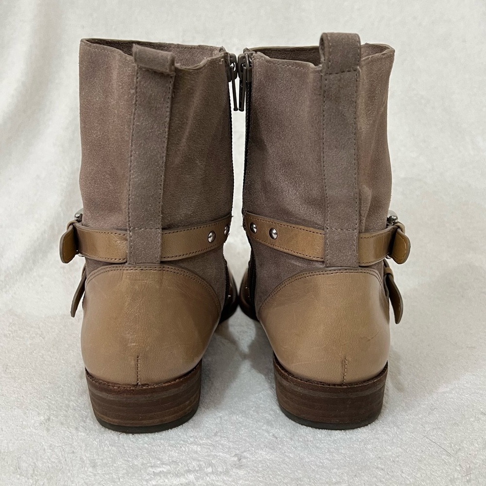 COACH Lilliana Studded Beige Leather Suede Zip Up Ankle Boots Size 6 - Picture 5 of 16